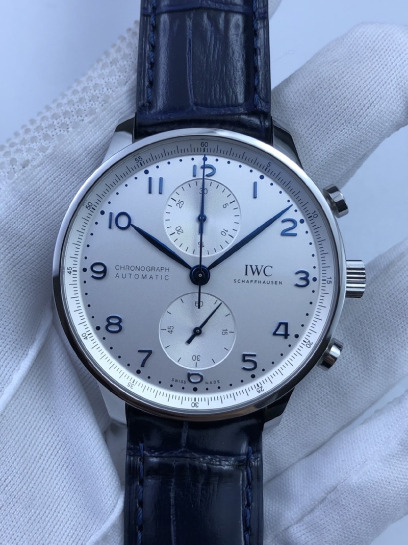 IWC IW3716 포루트기저 화이트다이얼 블루핸즈 가죽 HQ버전