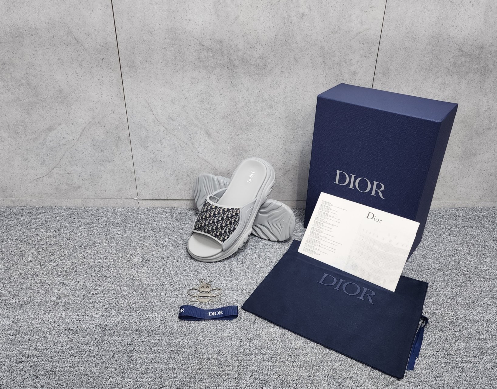 디올 24SS Dior H-Town 샌들